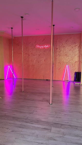 Emily Pole Dance School