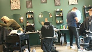 LA BARBA BARBER SHOP