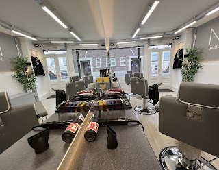 NEW BARBERS & STREETWEAR