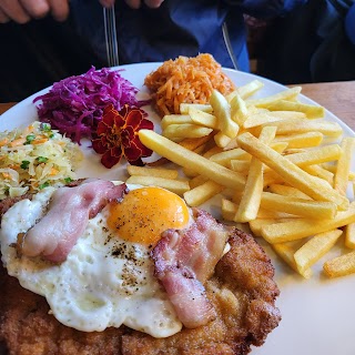 Zajazd Hubert. Hotelarstwo Gastronomia i Piekarnictwo Jerzy Myśliński