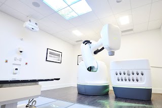 5D Clinics - CyberKnife Perth, Australia