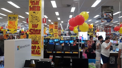 JB Hi-Fi