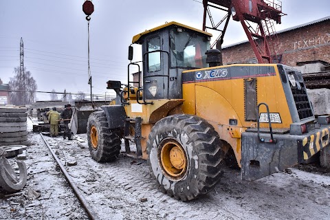 Залізобетонні та столярні вироби "Хмiль"