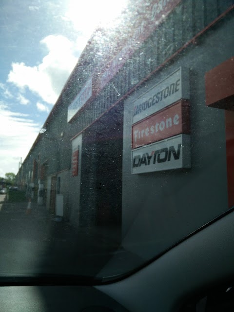 Dessie's Tyres - Carrigaline