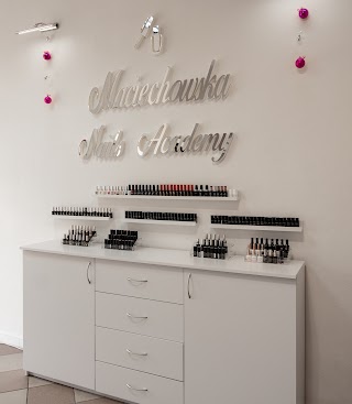 Maciechowska Nails Academy - Salon kosmetyczny i centrum szkoleniowe