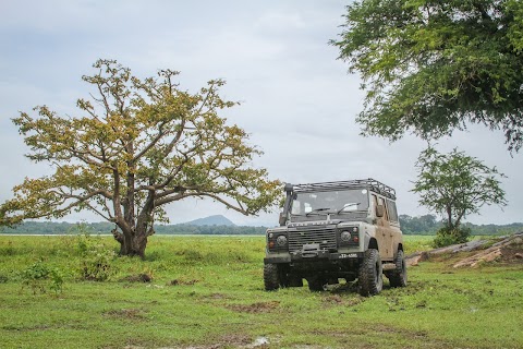 Classic Land Rover Service Centre