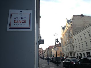 Retro Dance Studio