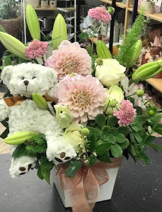 WILDbella Online Florist