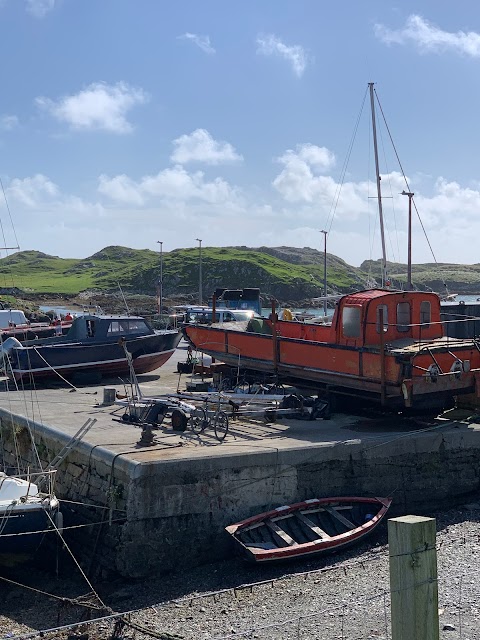 Dolphin Hotel and Restaurant Inishbofin