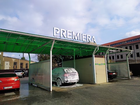 Premiera