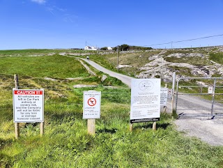 Parking for Dunlough Fort (Castle)