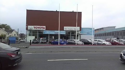 Des Hughes Motors