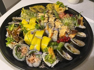 FULL FOOD HOUSE Bonzai sushi/ New Palermo