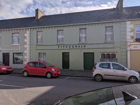 Harty Costello Accommodation, Bar & Restaurant