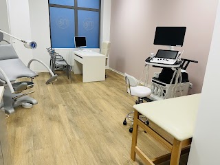 Centrum Medyczne Mami Clinic