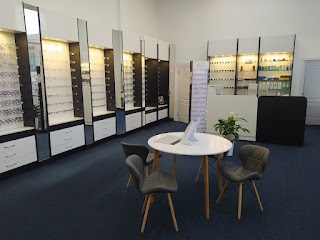 Erste Optik