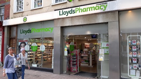 LloydsPharmacy