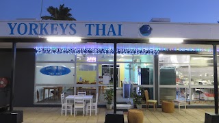 yorkeys knob thai