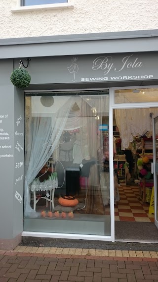 By Jola sewing workshop