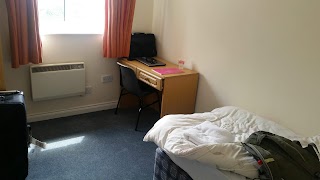 Abbeyville Apartments (Off Campus Accommodation)