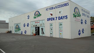 Pet zone Woodville