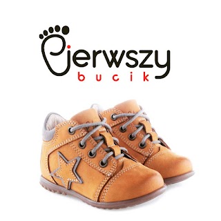 Pierwszy Bucik