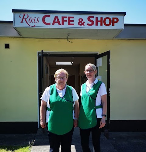 Ross café and shop