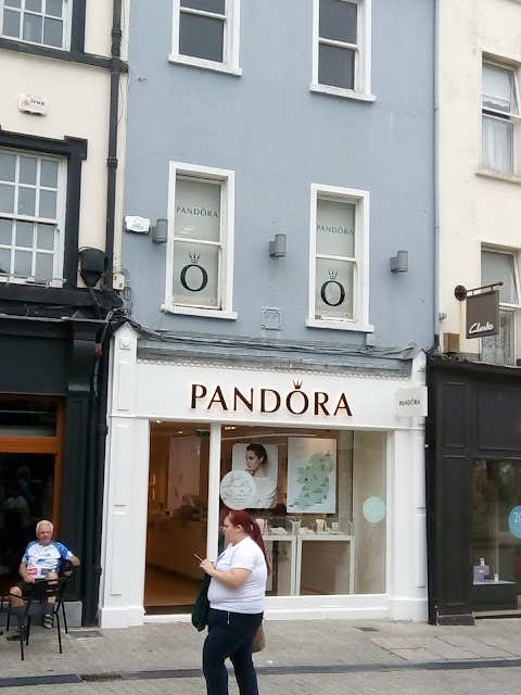 Pandora Waterford