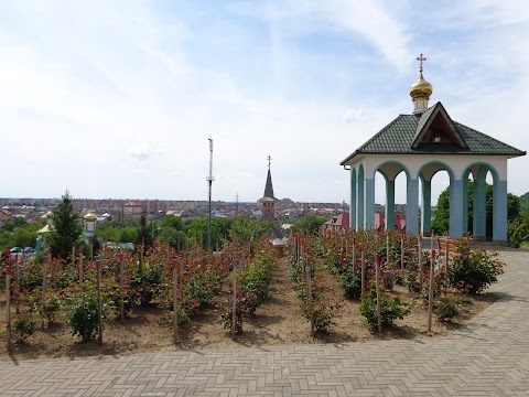 Церква всіх Святих