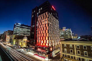 ibis Adelaide