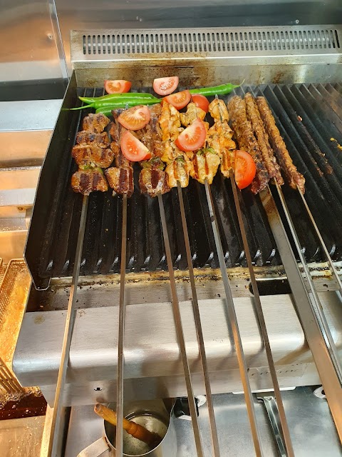 İSTANBUL Kebab & Grill Restaurant Takeaway