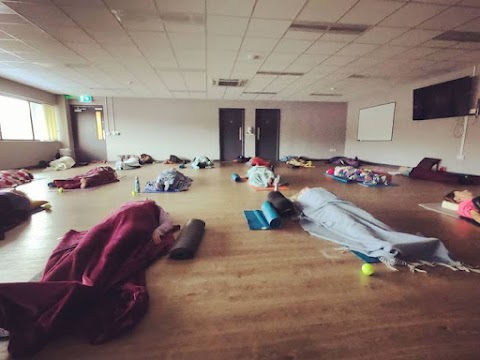 Santosha Yoga Cork