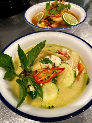 Thai Foodies House