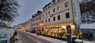 Hotelik & Restauracja Złota Kaczka