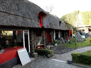 Cashel Folk Village