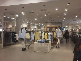 H&M