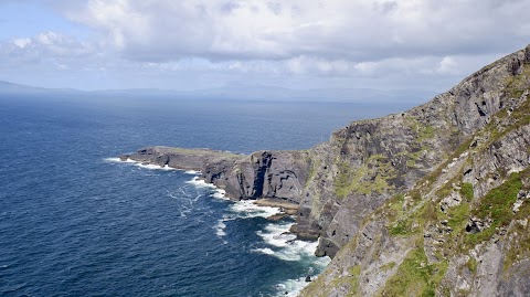 Skellig Michael Tours - Skellig Landing Tours and Boat Tours - Casey's Skellig Island Tours