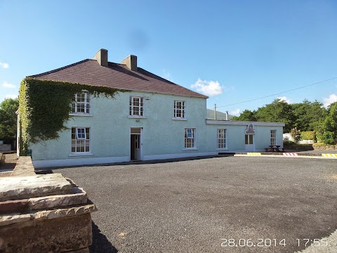 Paddy's Palace - Dingle Peninsula