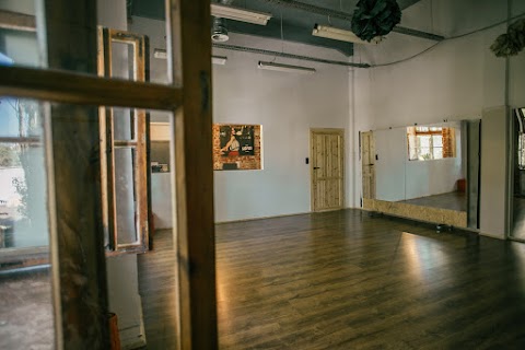 Sabrosa Dance Studio