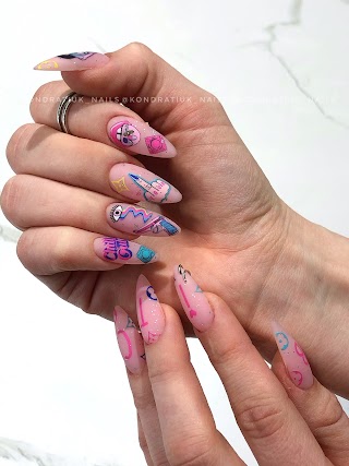 Мережа студій манікюру Kondratiuk_nails