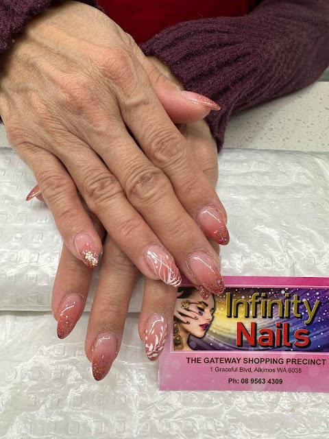 Infinity nails -waxing