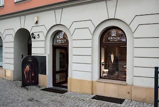 Brogs Men's Store / Berwick / Loake / Szycie na miarę / Koszule / Krawaty