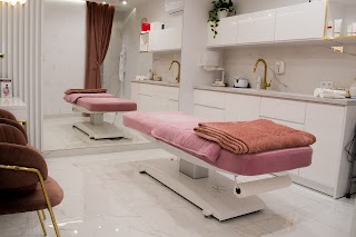 BeBeauty Clinic depilacja laserowa Lightsheer kriolipoliza Cooltech endermologia Beauty Space Ursus Warszawa