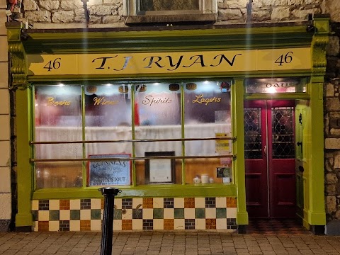 TJ Ryan Traditional Irish Pub