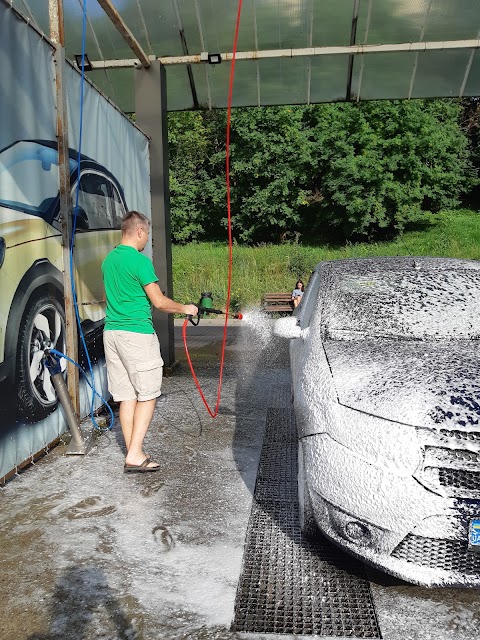 Lux Wash