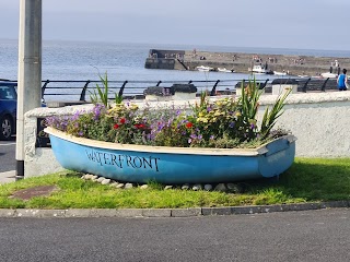 Waterfront House & Restaurant