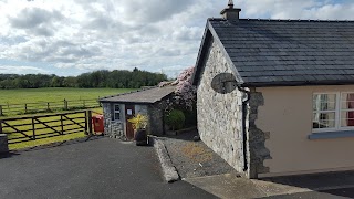 Dangan Lodge Cottages