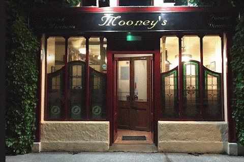 Mooneys Pub