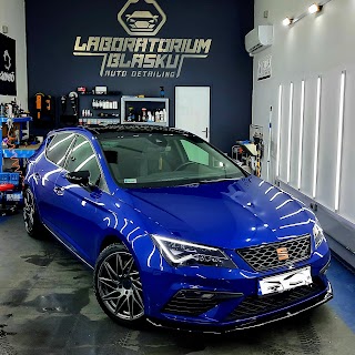 Laboratorium Blasku - Auto Detailing. Profesjonalne studio pielęgnacji pojazdów / powłoki, woski, skóry, korekta lakieru