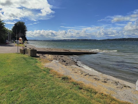 Lower Aghada Tennis & Sailing Club